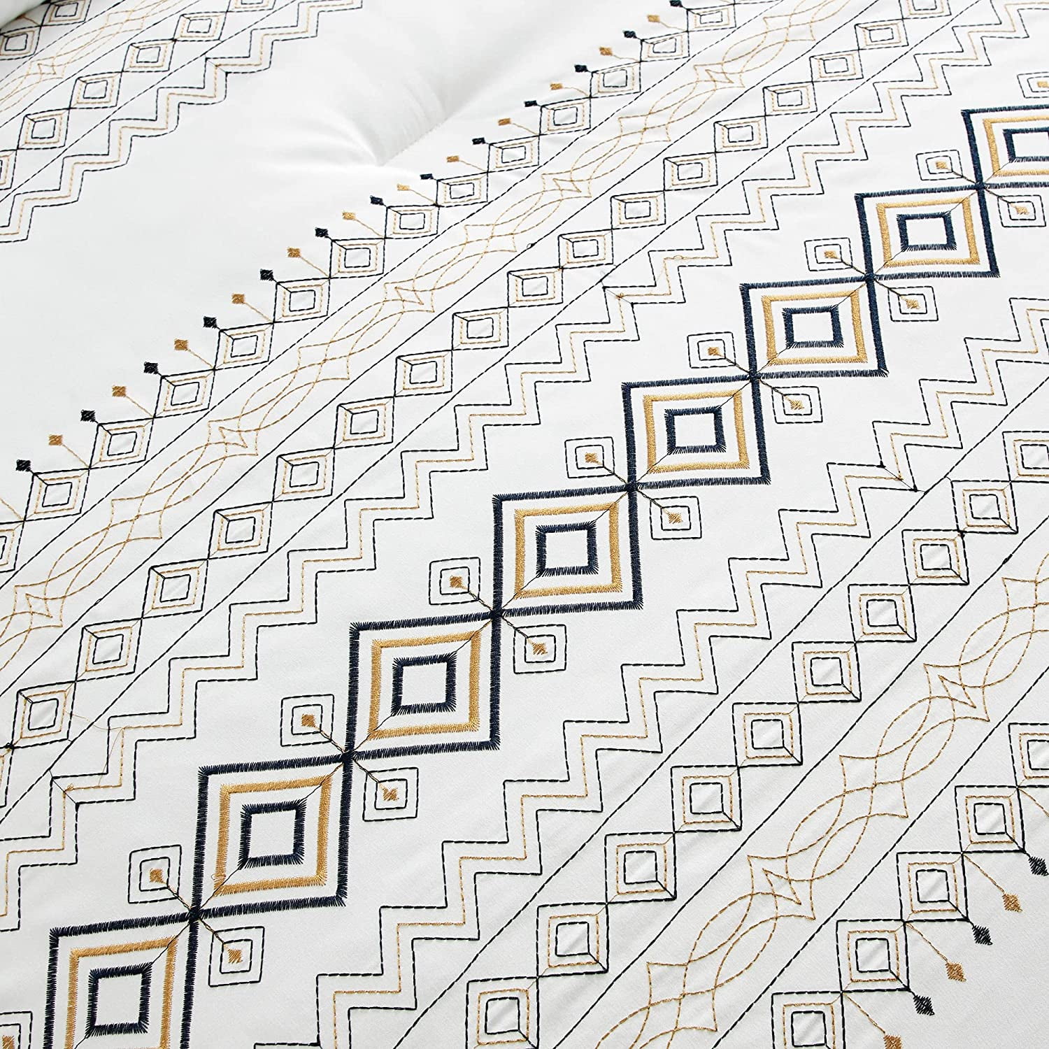 Chezmoi Collection Hart 7-Piece Southwestern Geometric Embroidery Comforter Set