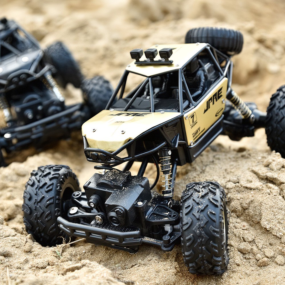 2.4GHz 4WD 1/16 Off-Road Buggy Alloy RC Car High Speed 15km/h RTR