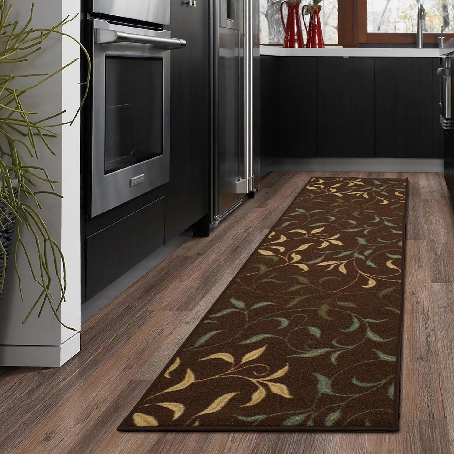 Ottomanson Ottohome Collection Non-Slip Rubberback Leaves Design Indoor Rug/ Mat