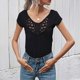 thumbnail image 4 of Gibobby Camiseta Powerblend con Cuello en V Camiseta suelta informal con cuello en V para mujer, blusa manga corta con estampado(Negro,CH), 4 of 5