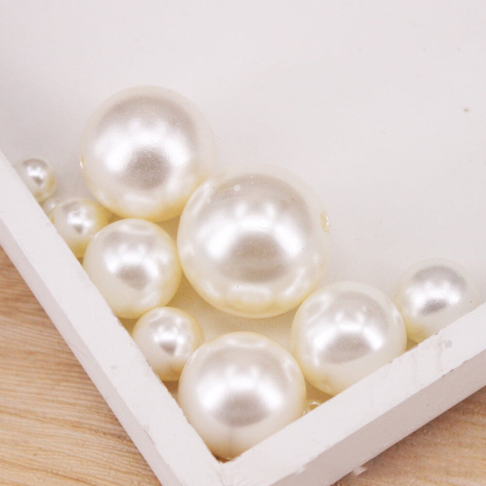 Healifty 70pcs Glossy White Plastic Sewing Beads for Crafting Projects Party Decorations and Jewelry Making