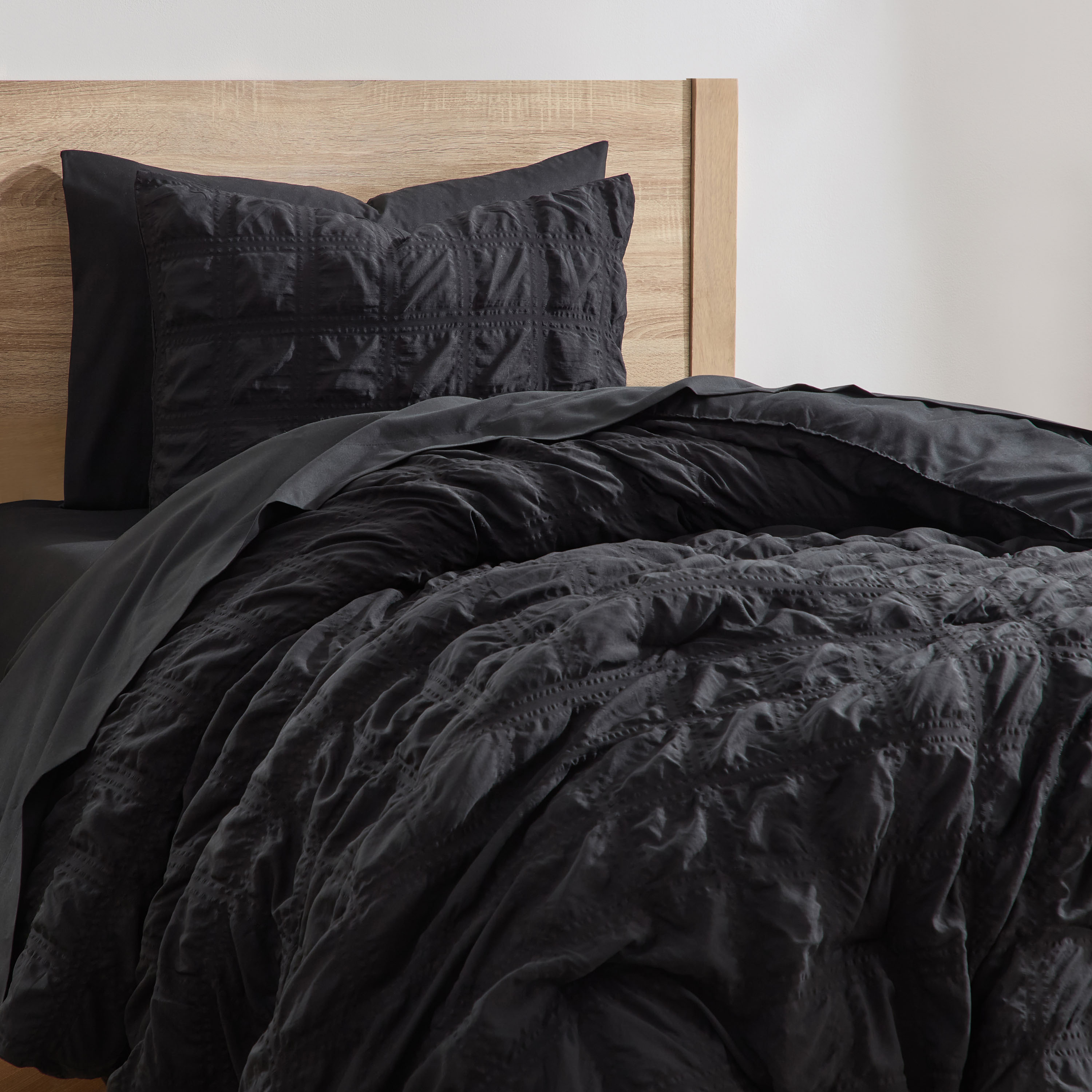 LammaLoe Twin Comforter Sets, 7 Piece Seersucker Bed in a Bag, Bedding Comforter Set with Sheets, Modern Bed Set, Black