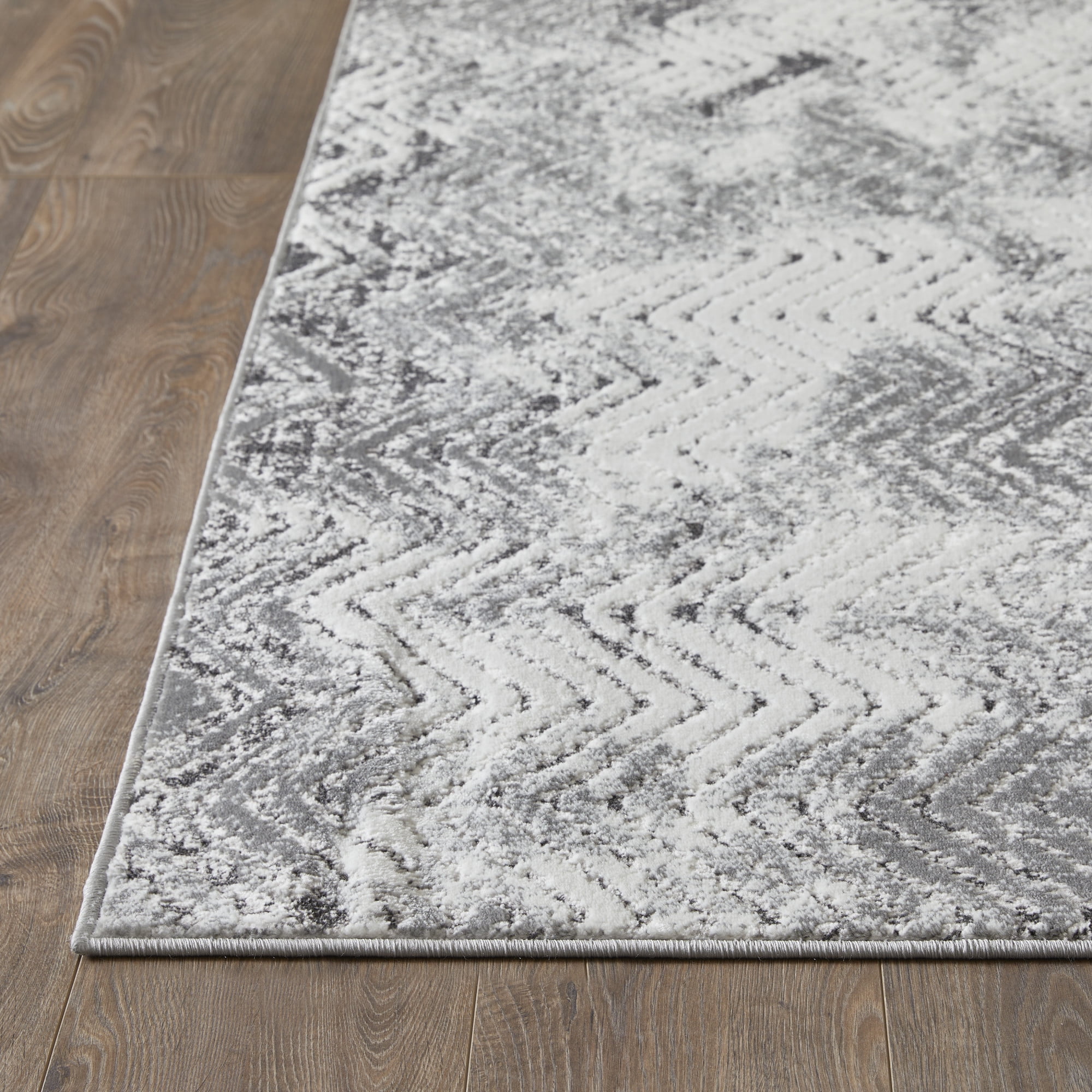 Loomaknoti Aysal Armelar 6' x 9' Grey Chevron Indoor  polypropylene Area Rug