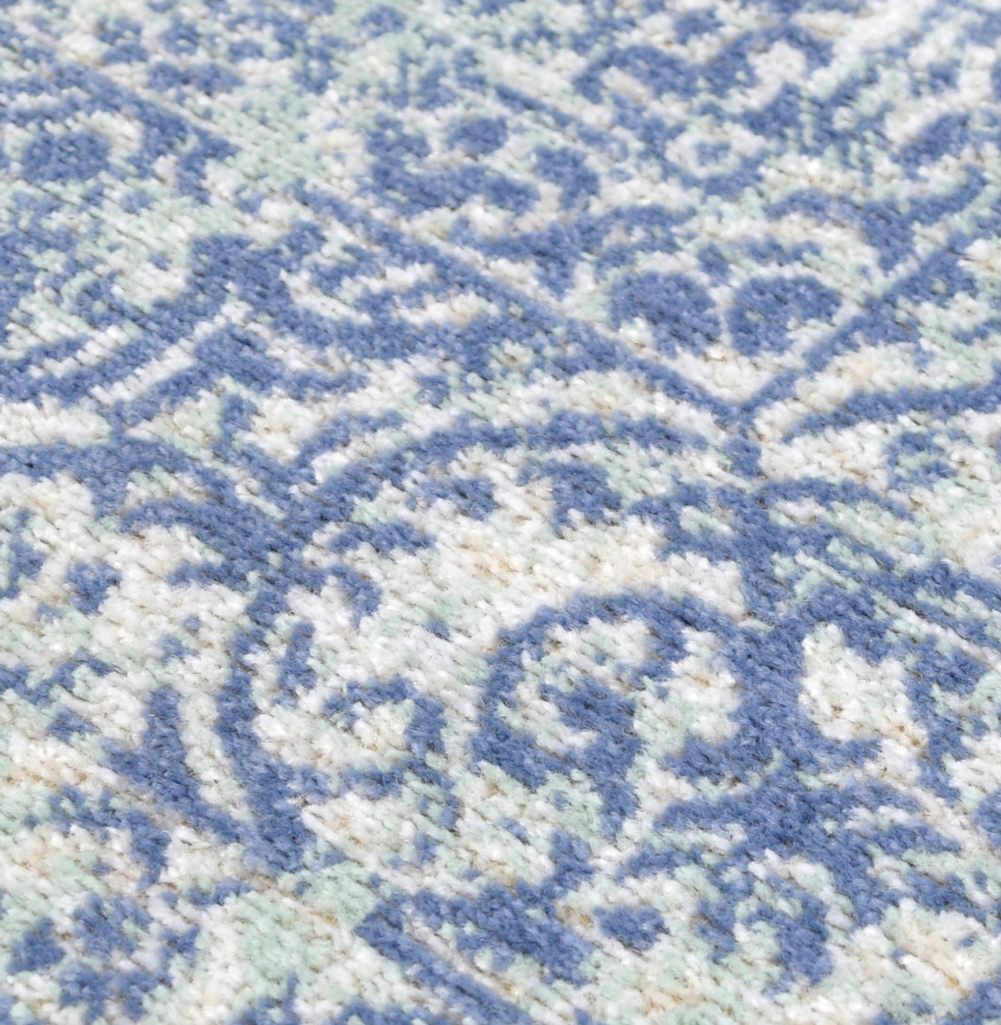 Rugs America Zyra ZL50A Pale Blue Transitional Vintage Area Rug, 5'x7'