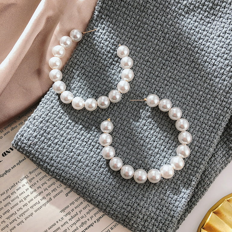 Lot - Pearl & Faux Pearl Accessories