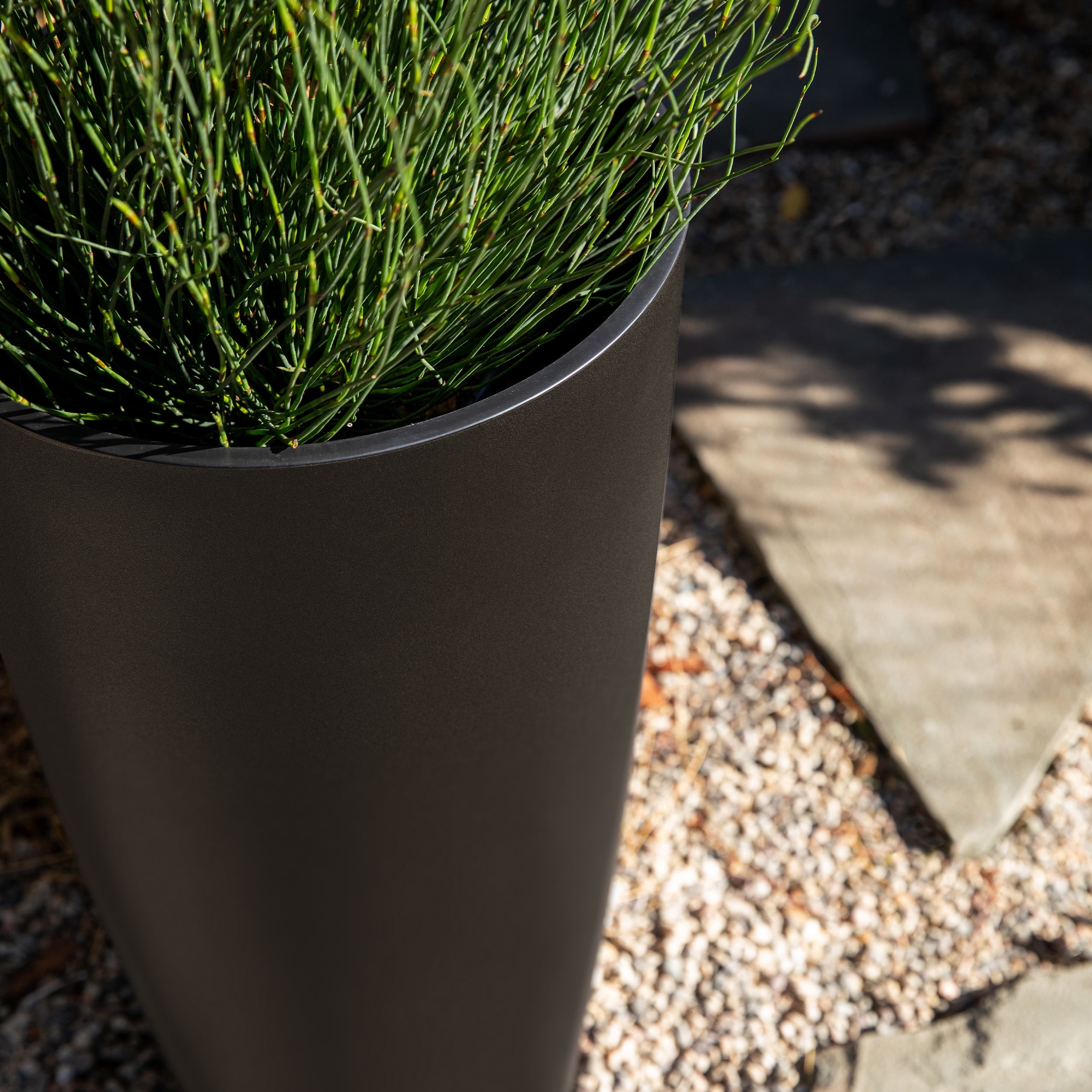 Veradek Mason Series Selena 28" Plastic-Stone Planter - Black