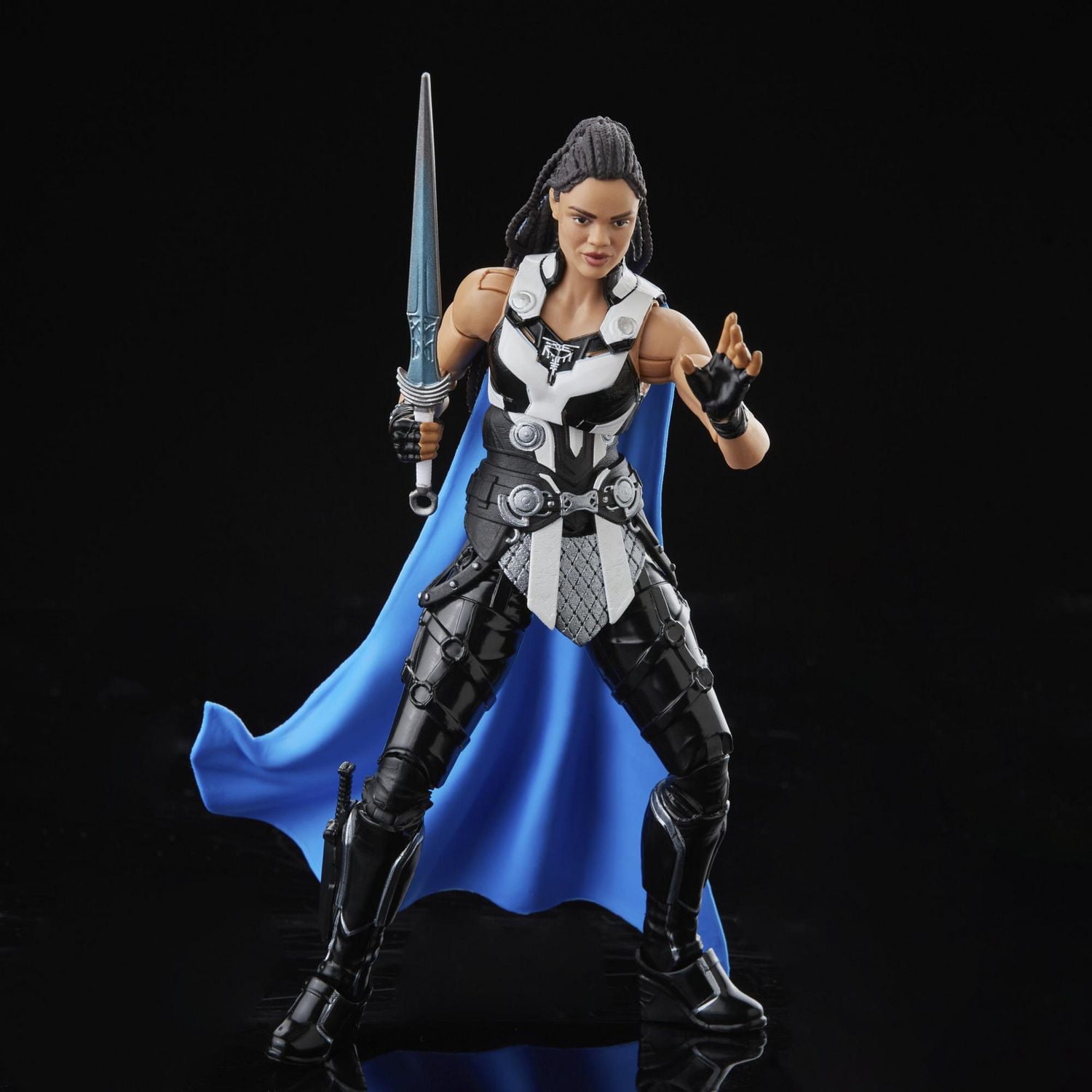 Marvel Legends Series Thor: Love and Thunder, figurine de collection King Valkyrie de 15 cm avec 1 accessoire et 2 pièces Build-a-Figure