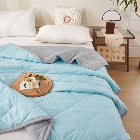 1 PC Summer Cooling Blanket, Soft Touch Hypoallergenic Air Conditioning Throw Blanket, Washable Lightweight Quilt for Bedroom Living Room Home Use,Aqua Blue,Throw,Size:40"×60"
