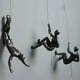 thumbnail image 4 of Inteprter Decoración del hogar de resina con estatua creativa de escalador de roca, colgante, opción de regalo, decoración de pared para Decoración del hogar plata tipo 2, 4 of 6