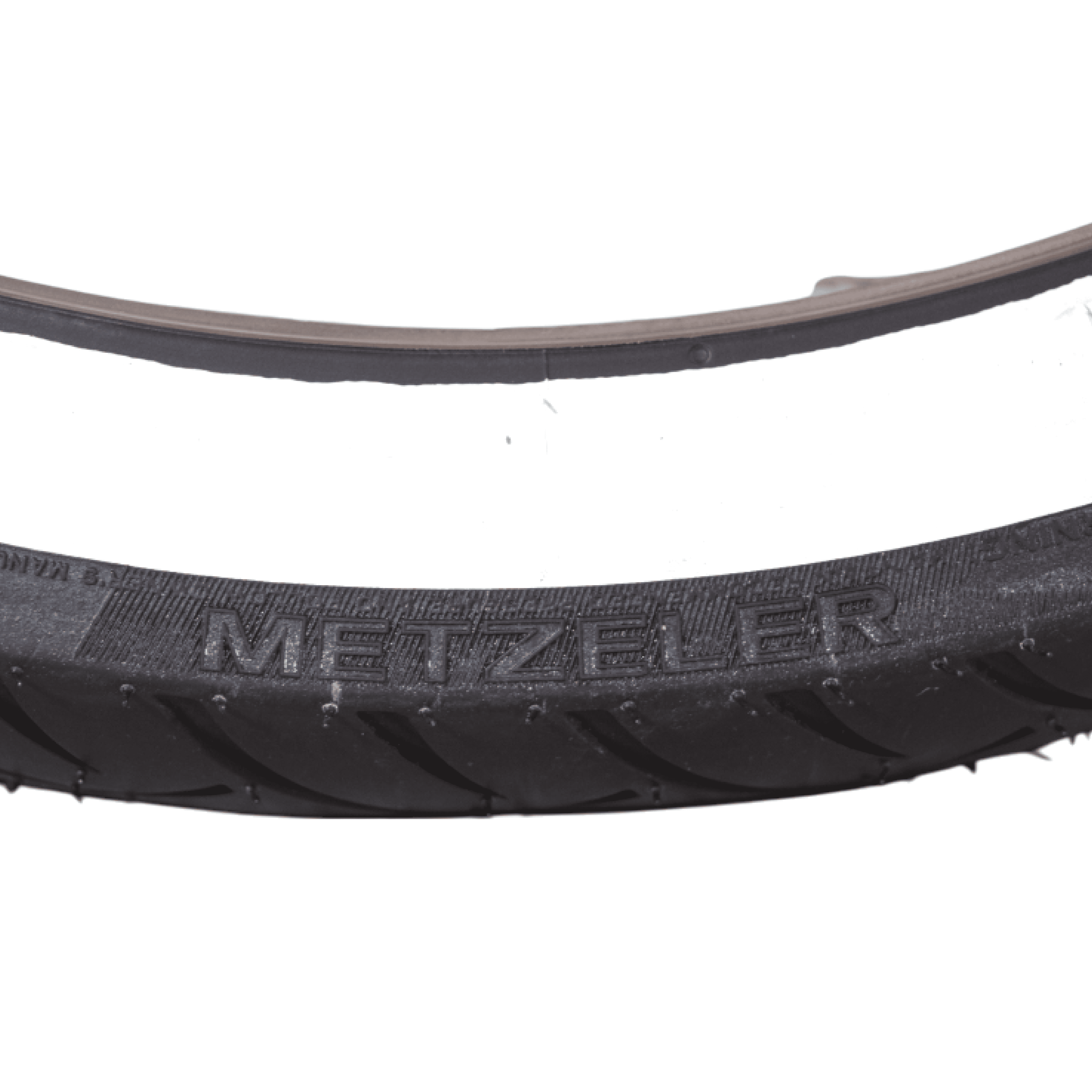 Metzeler ME 888 Marathon Ultra White Wall MH90-21 Front Tire with Keychain