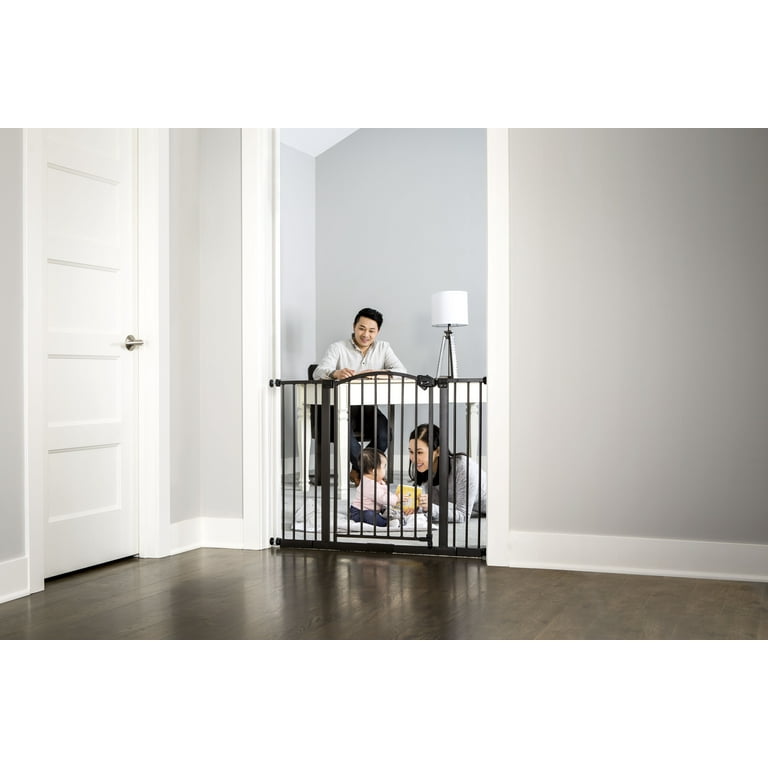 Regalo baby gate pressure hot sale mount