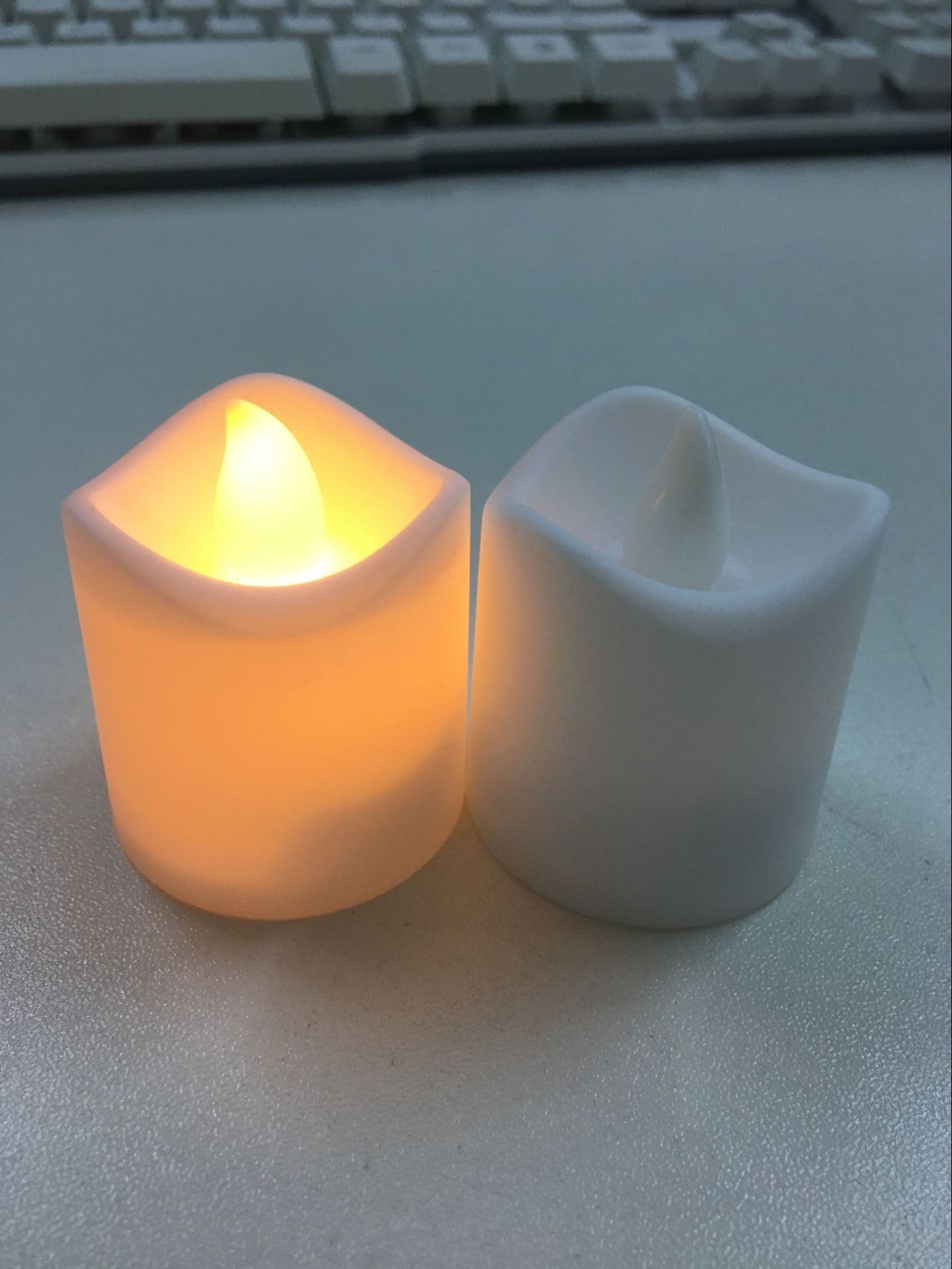 Flameless LED Lights Candles Wavy Edge Electronic Candles for Wedding