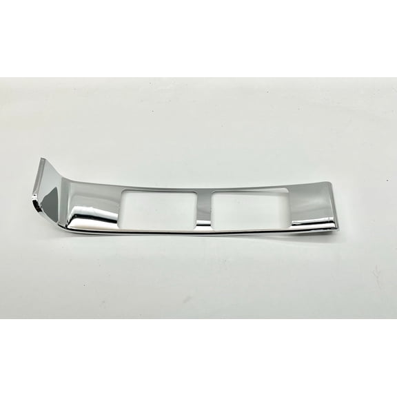 Passenger Side - A/C Vent Trim for 2002-2005 Peterbilt 379, 389