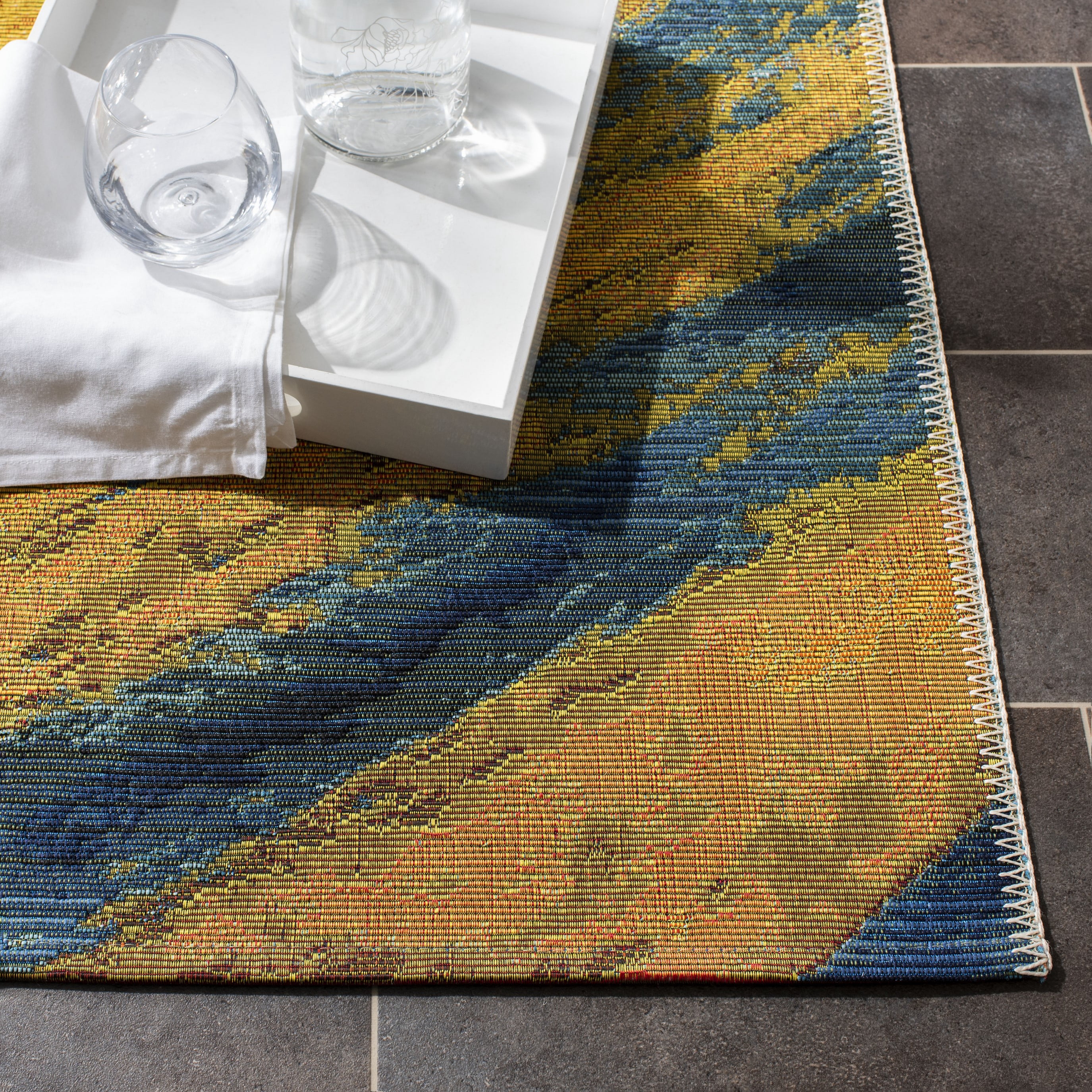 SAFAVIEH Barbados Sunset Waves Outdoor Area Rug, Blue/Gold, 3'3" x 5'3"