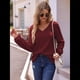 thumbnail image 5 of Blusa de Larga con Cuello en V para Mujer, Estilo Farol, Elegante, Informal, de Punto Acanalado, Corte Holgado, Otoño 2025 Rojo Vino L, 5 of 8