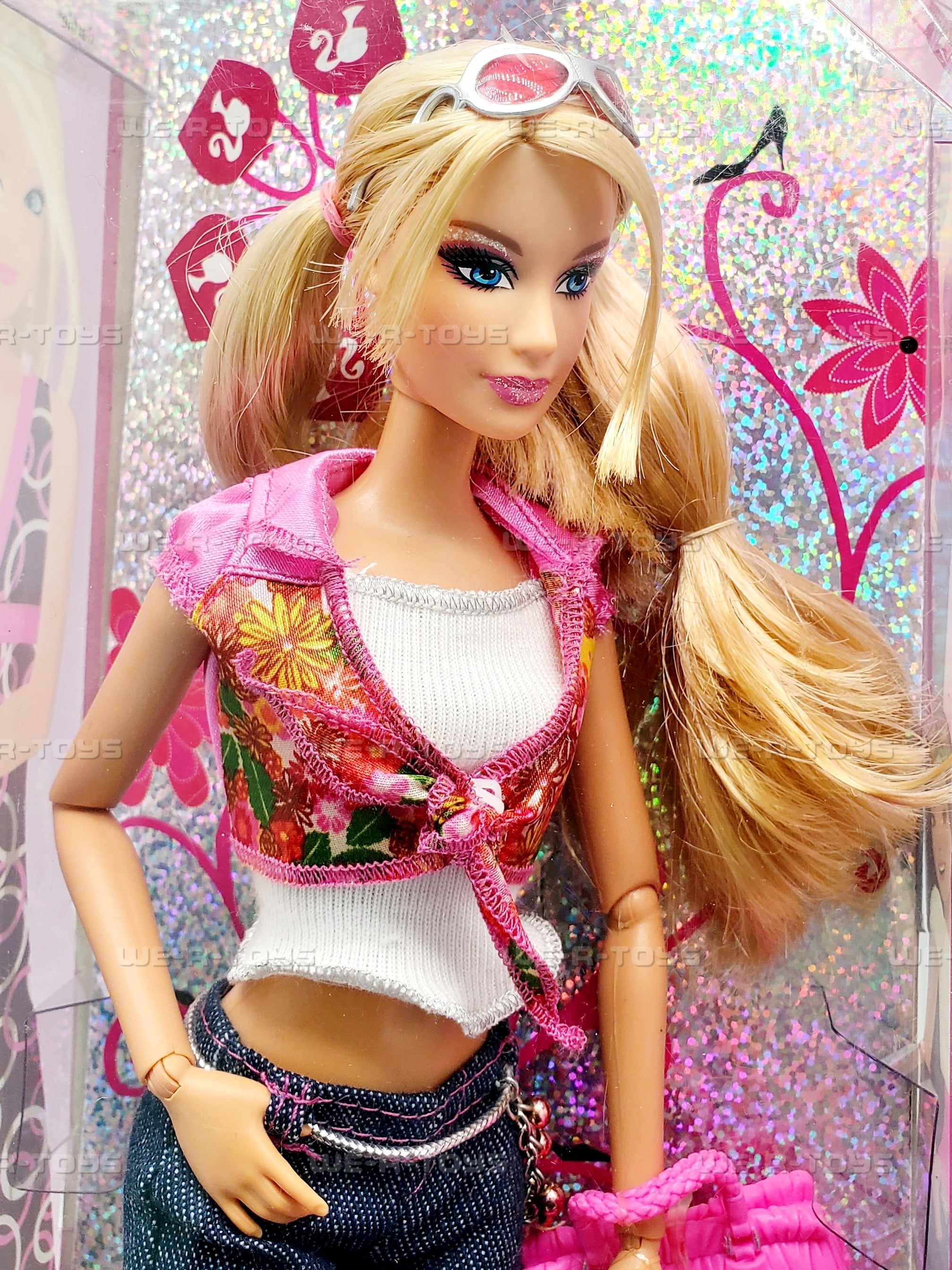 Barbie and Friends Fashion Fever Summer Doll L9541 2007 Tank Top