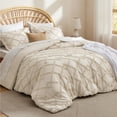 thumbnail image 2 of Juego de edredón Bedsure Boho Queen Beige con mechones, 3 piezas, 2 of 7
