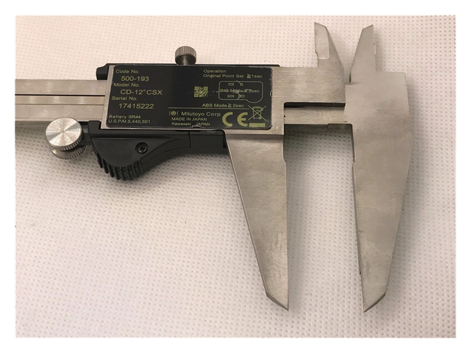 1Pc Digital Caliper LCD Vernier Calipers 12inch 300mm 500-193-20 Caliper Electronic Measuring Tools Stainless Steel ,Easy to Operate