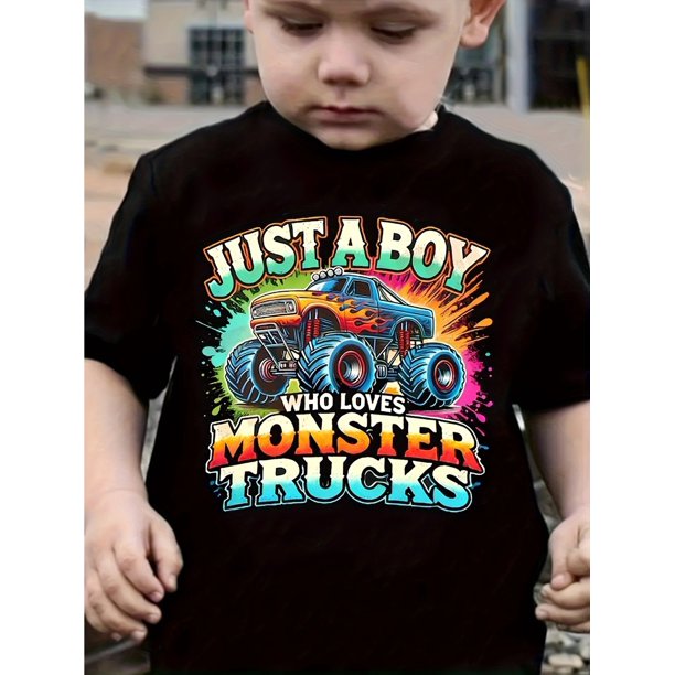 Camiseta negra juvenil "Just A Boy Who Loves Monster Trucks" de Actflash - 100 % algodón, cuello redondo informal, manga corta con estampado de camión de dibujos animados a todo color, perfecta para