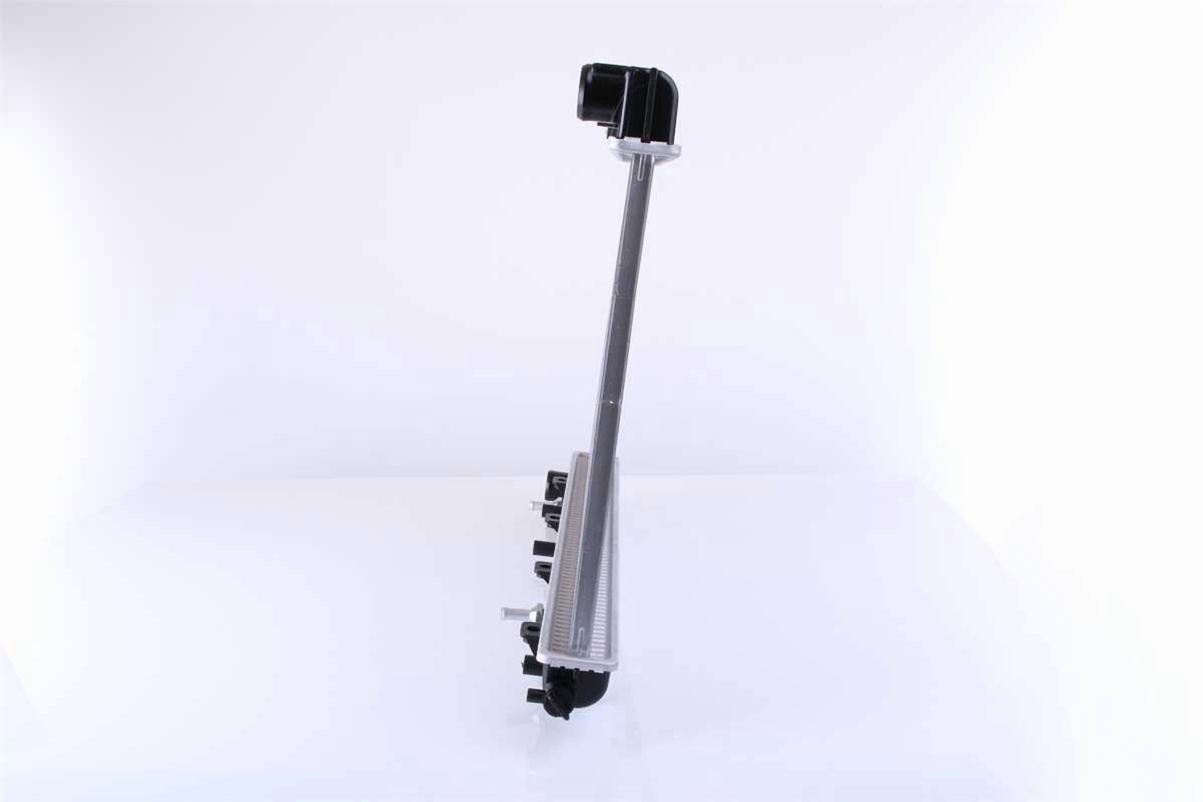 Nissens 67712 Radiator w/Integrated Transmission Oil Cooler