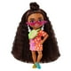 thumbnail image 4 of Muñeca Barbie EXTRA Minis Chamarra Morada, 4 of 4