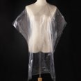 thumbnail image 1 of Capas desechables impermeables para peluquería, delantal de corte de pelo, capa de champú, bata de salón para barbería, 50 unidades, 1 of 9
