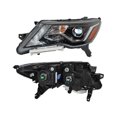 thumbnail image 1 of Faro - NS PATHFINDER 2017 Izquierdo Genérica PATHFINDER, 1 of 3