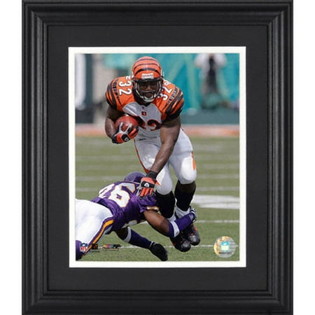 NFL - Rudi Johnson Cincinnati Bengals Framed Unsigned 8x10 Photograph