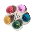 thumbnail image 1 of Bi-insekts drickskopp, Mini-Pique-Pique-Pique som Inclends av bin i trädgården, 1 of 3