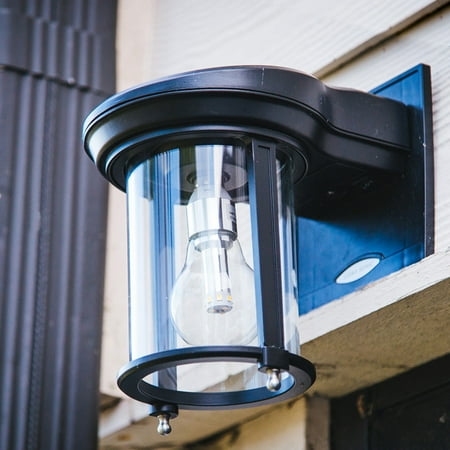 Gama Sonic Wall Mount Solar Coach Light Com