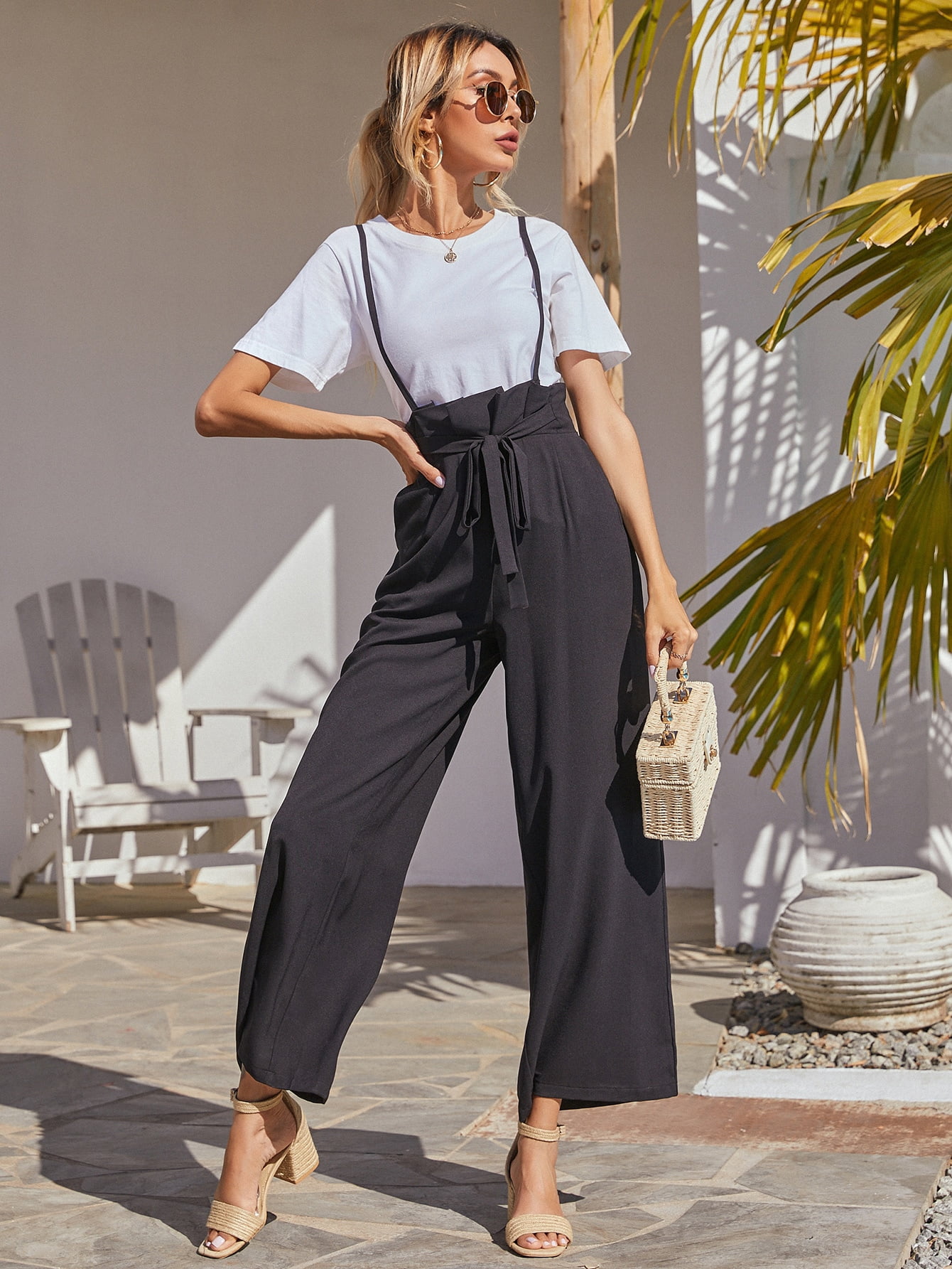 Women's Solid Slant Pocket Belted 