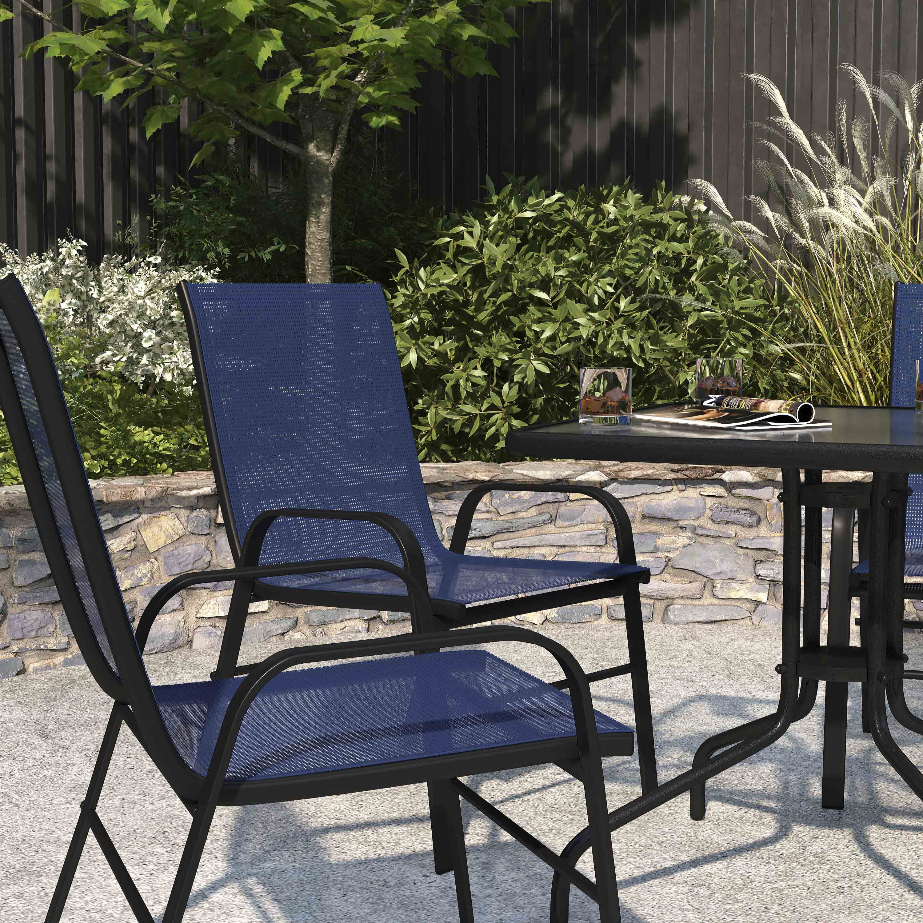 Merrick Lane Set of 4 Metal Stacking Patio Chairs with Navy Flex Comfort Material