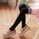 thumbnail image 1 of Medias de mujer por encima de la rodilla primavera y otoño estilo universitario japonés estudiantes tres barras rayas medias altas y altas medias negras y blancas medias medias, 1 of 5
