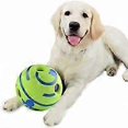 thumbnail image 2 of Pelota para perros Wobble Wag Giggle con sonido divertido para mantener a los perros felices todo el día, 2 of 5