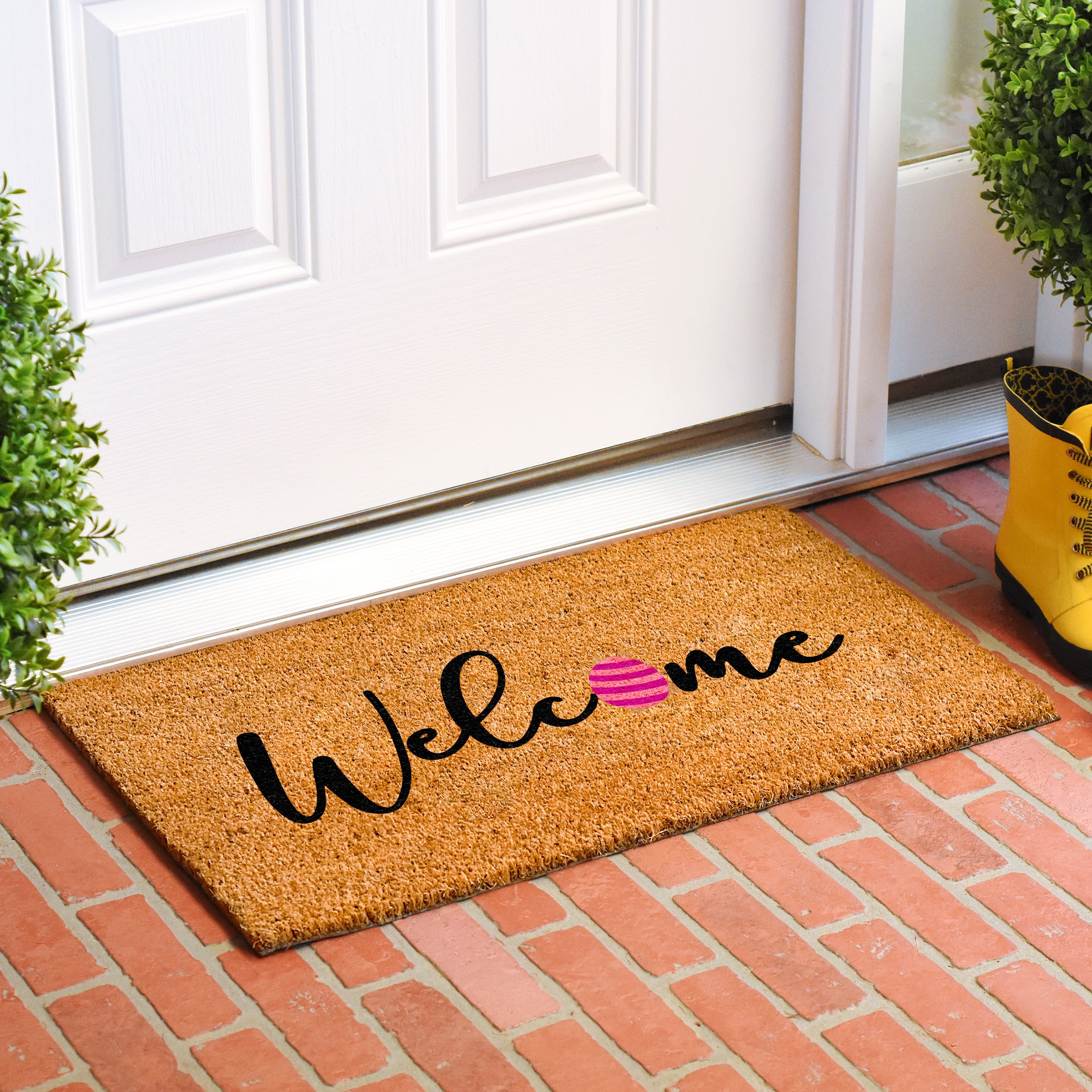 Calloway Mills 109391729 Egg Welcome Doormat, 17 x 29 in.