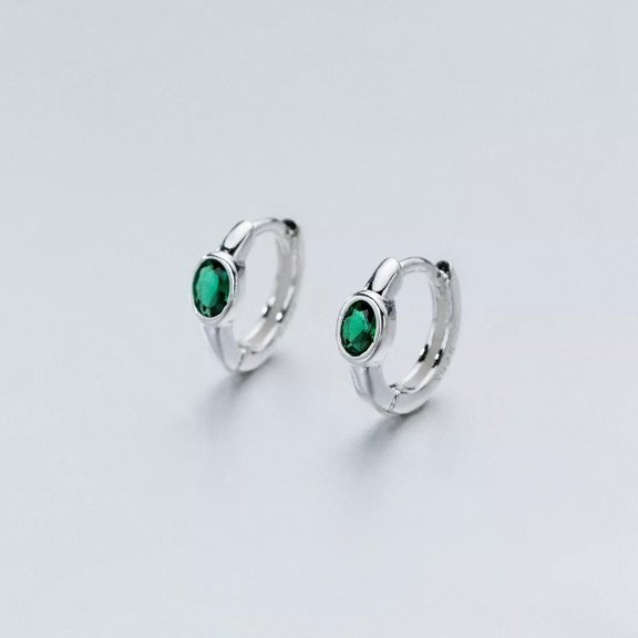 K-KED 925 Sterling Silver Green Crystal Fine Sleeper Hoop Earrings 11mm Hoops