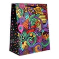 thumbnail image 2 of Bolsa De Regalo Grande WAY TO CELEBRATE con Diseños Festivos y Coloridos Feliz Cumpleaños 25.4 cm x 32.4 cm x 13.3 cm Varios Modelos 1 Pieza, 2 of 4