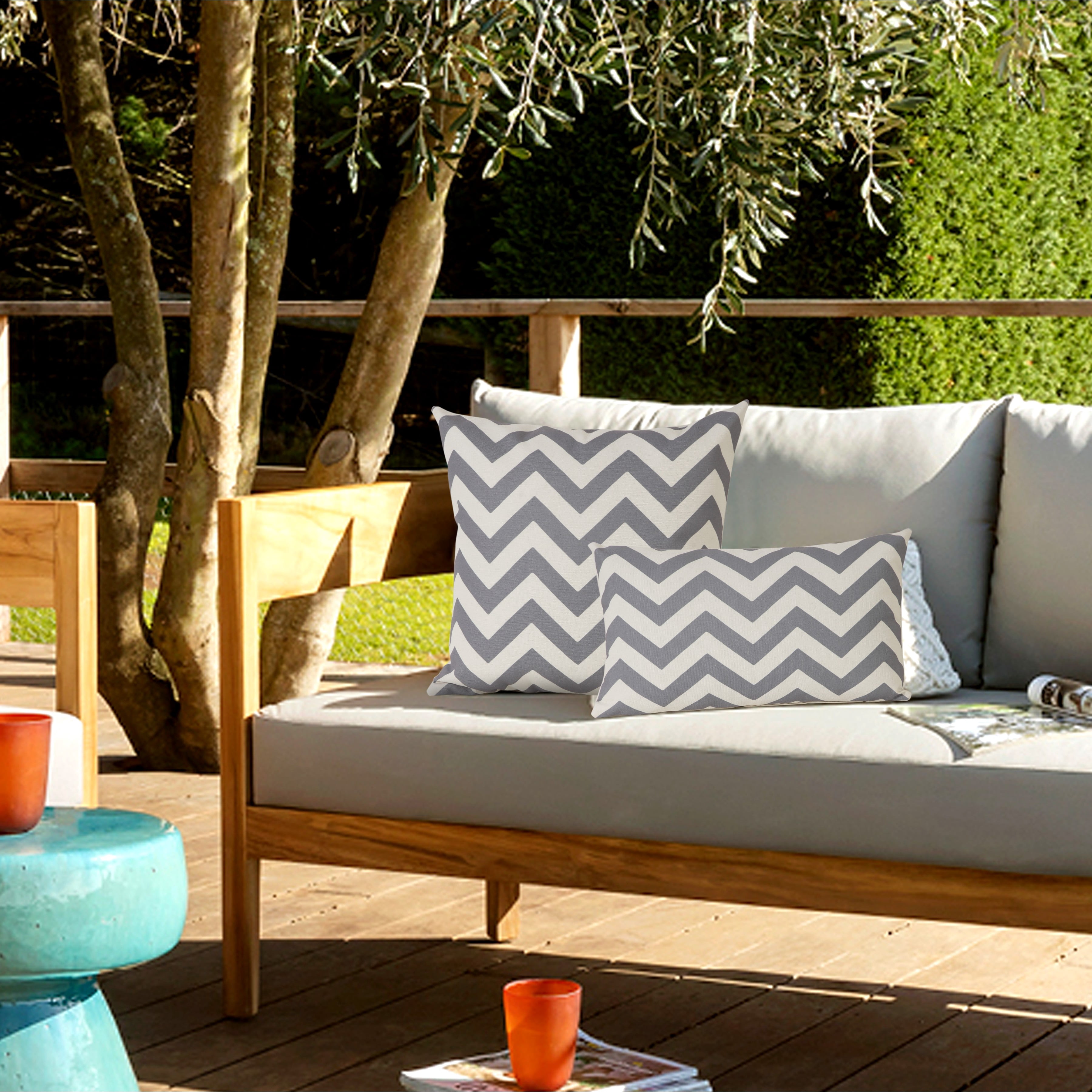 Ox Bay 14" x 20" Hand-Woven Gray/ White Chevron Recycled P.E.T Yarn Pillow Cover