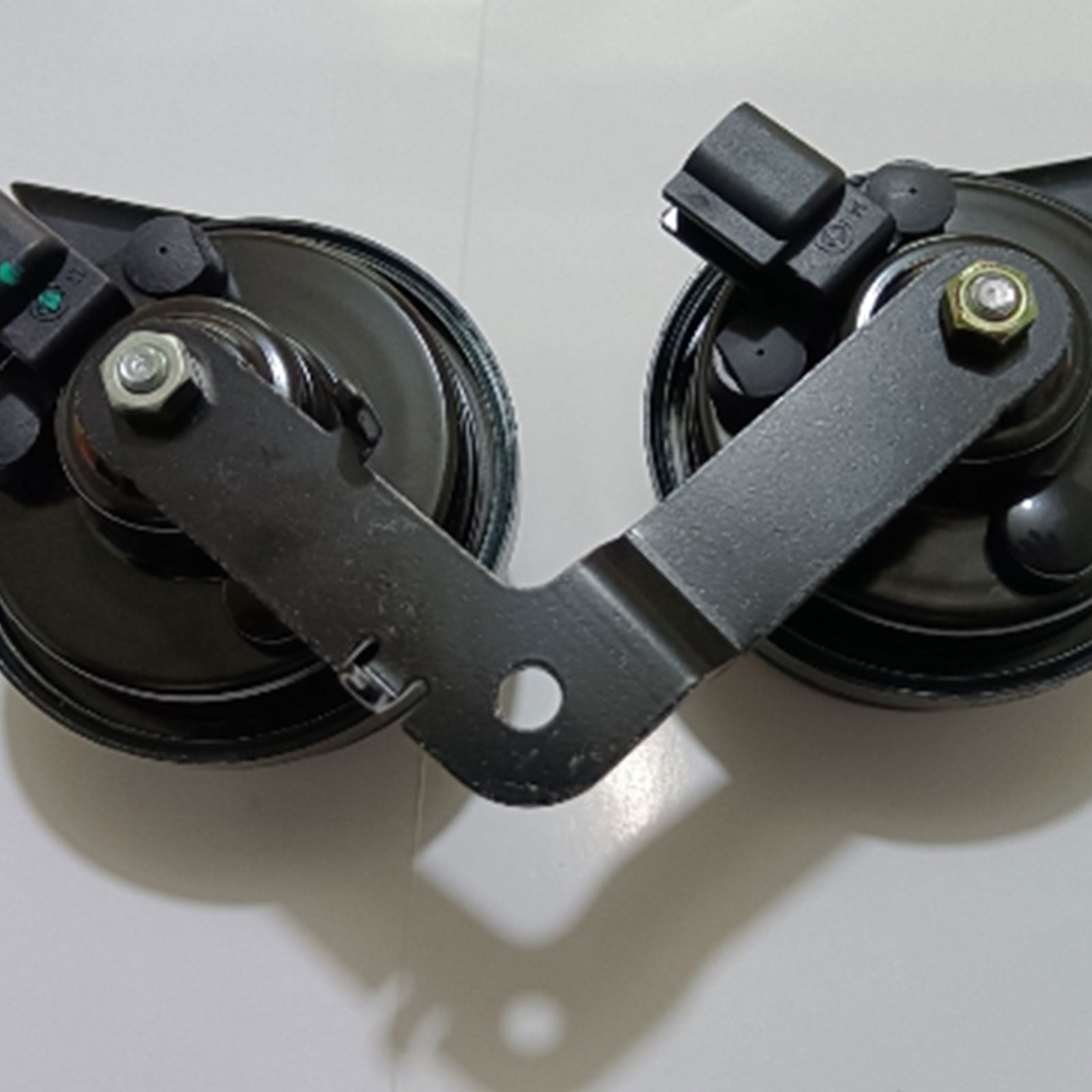 Super Loud Train Horn Compatible-for Car 3/Y 1109660-00-A 1622755-00-B Air Electric Snail Horns Waterproof Double Tone