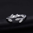 thumbnail image 3 of Anillo abierto ajustable con circonita cúbica, anillo de mujer de plata de ley 925 chapado en oro, aniversario de boda, anillo de promesa de hoja de olivo, anillos de boda, joyería para mujer, 3 of 5