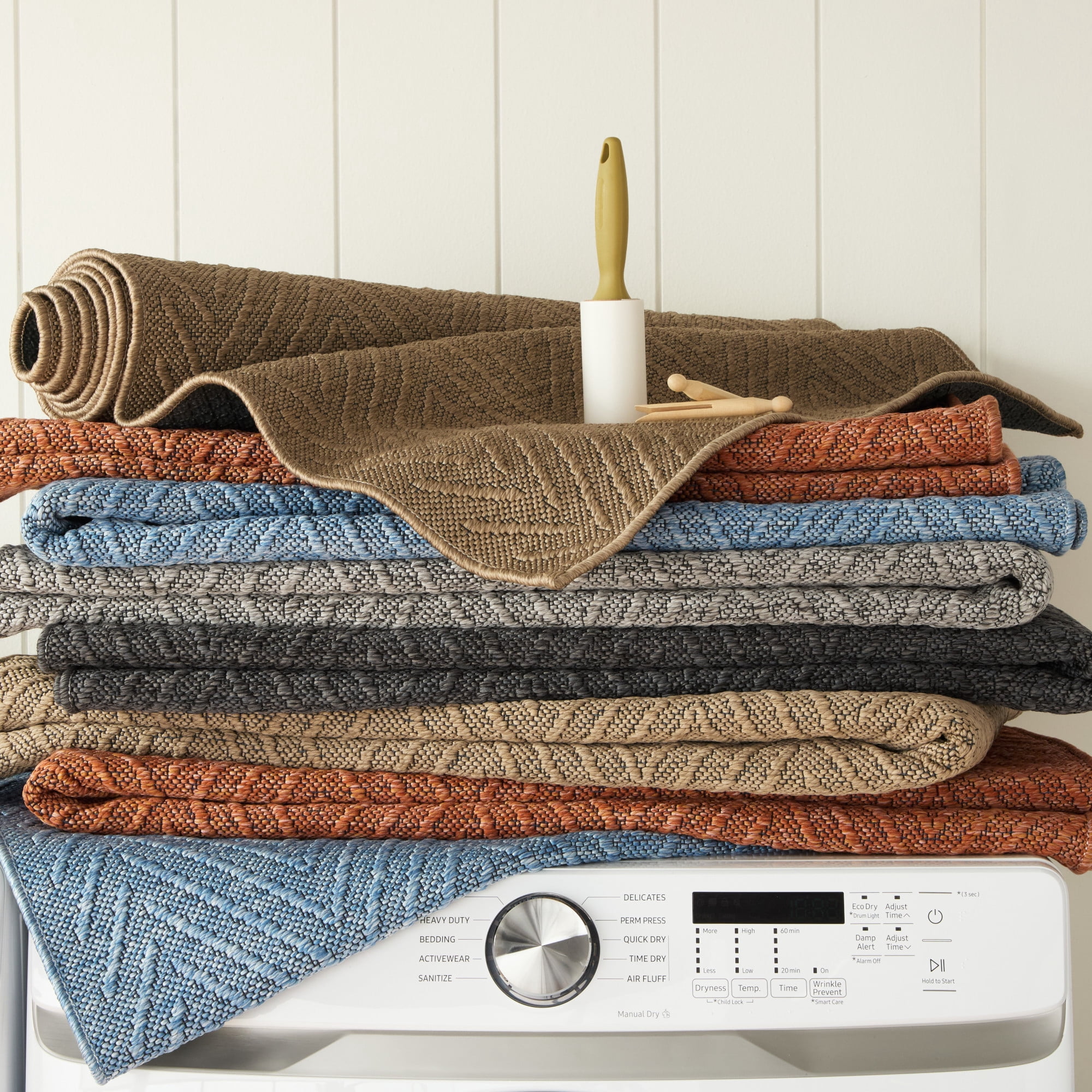 TOWN & COUNTRY BASICS Pax Herringbone Textured Solid Everwash® Washable Area Rug, Low Pile, Non-Slip Backing, Easy Clean Pet & Family Friendly Rug, Rust, 7'10"x10'2"