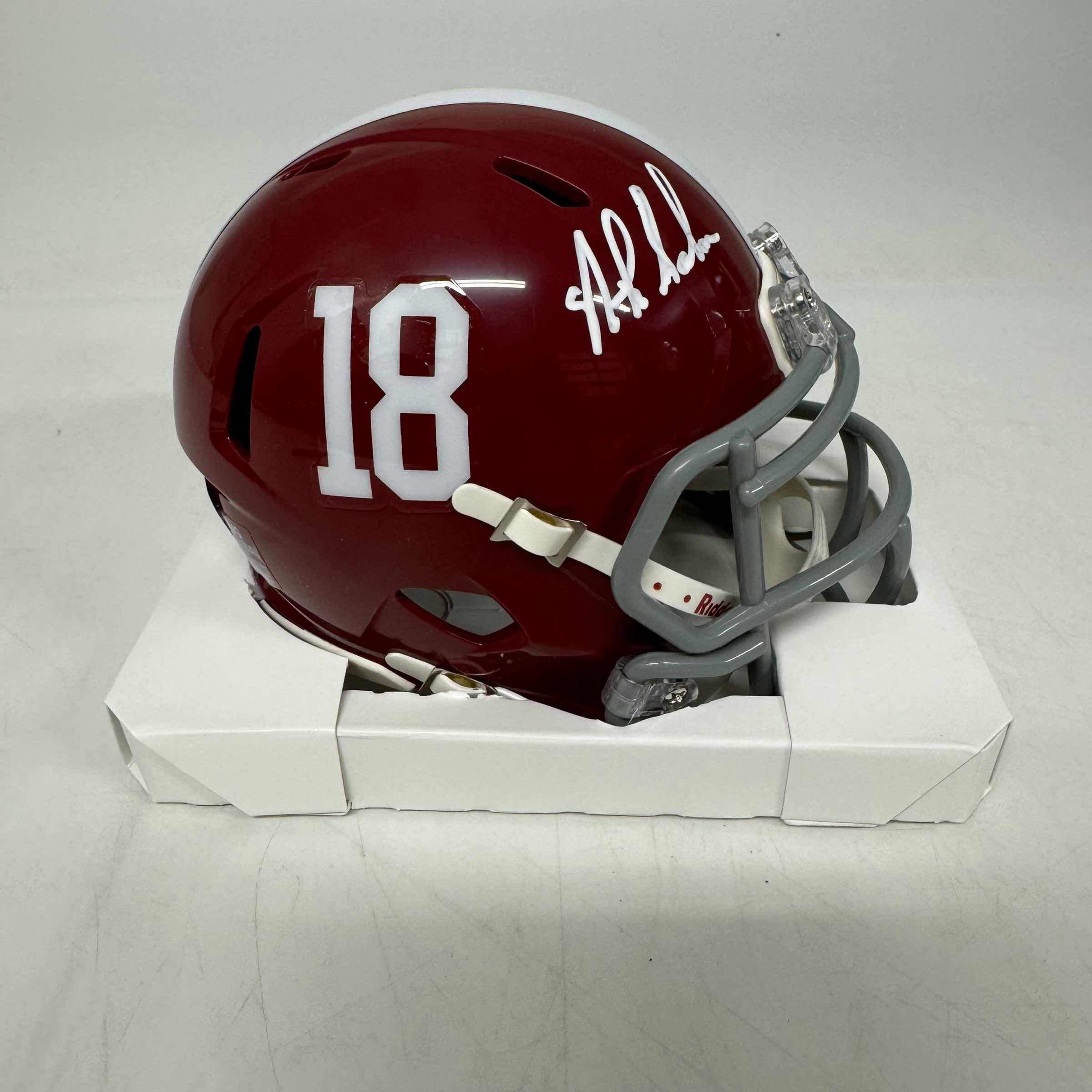 alabama speedflex helmet Riddell NCAA Full Size Speed Authentic Football Helmet, Large : Sports & Outdoors size SpeedFlex shell University of Alabama Helmets -