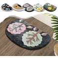 thumbnail image 1 of Fiudx Alfombrilla de Baño Floral, Suave y Absorbente, Base de Tpr Antideslizante, Diseño Decorativo Colorido, Ideal para Baño, Cocina y Salón, Lavable a Máquina, 40 X 60 Cm., 1 of 7