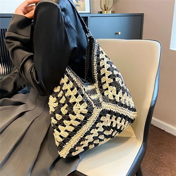 Women's Summer Bohemian Woven Straw Round Rattan Shoulder Tote - Ideal for Beach-Black