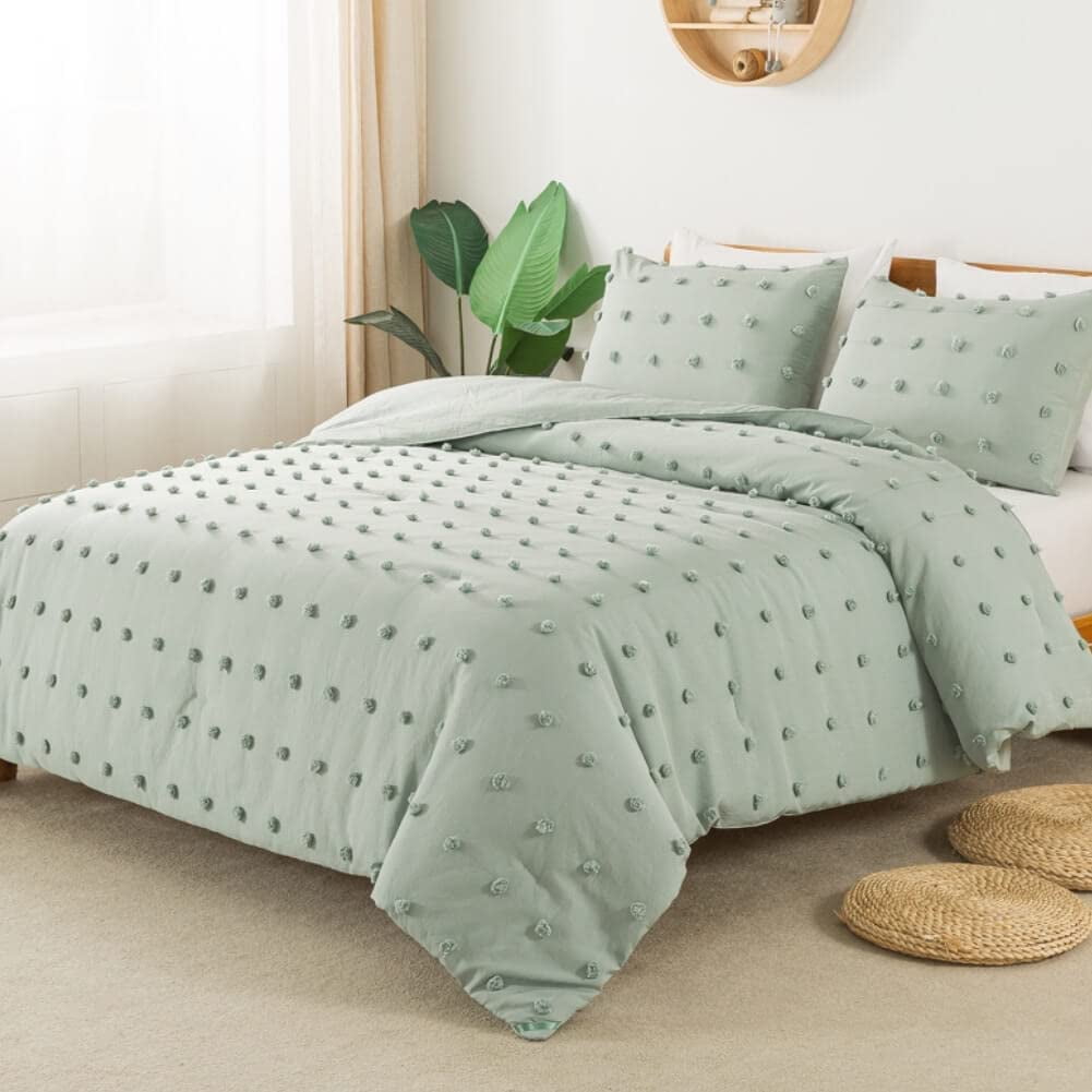 Tufted Sage Green Comforter Set, King Size (104x90 inches), 3 Pieces