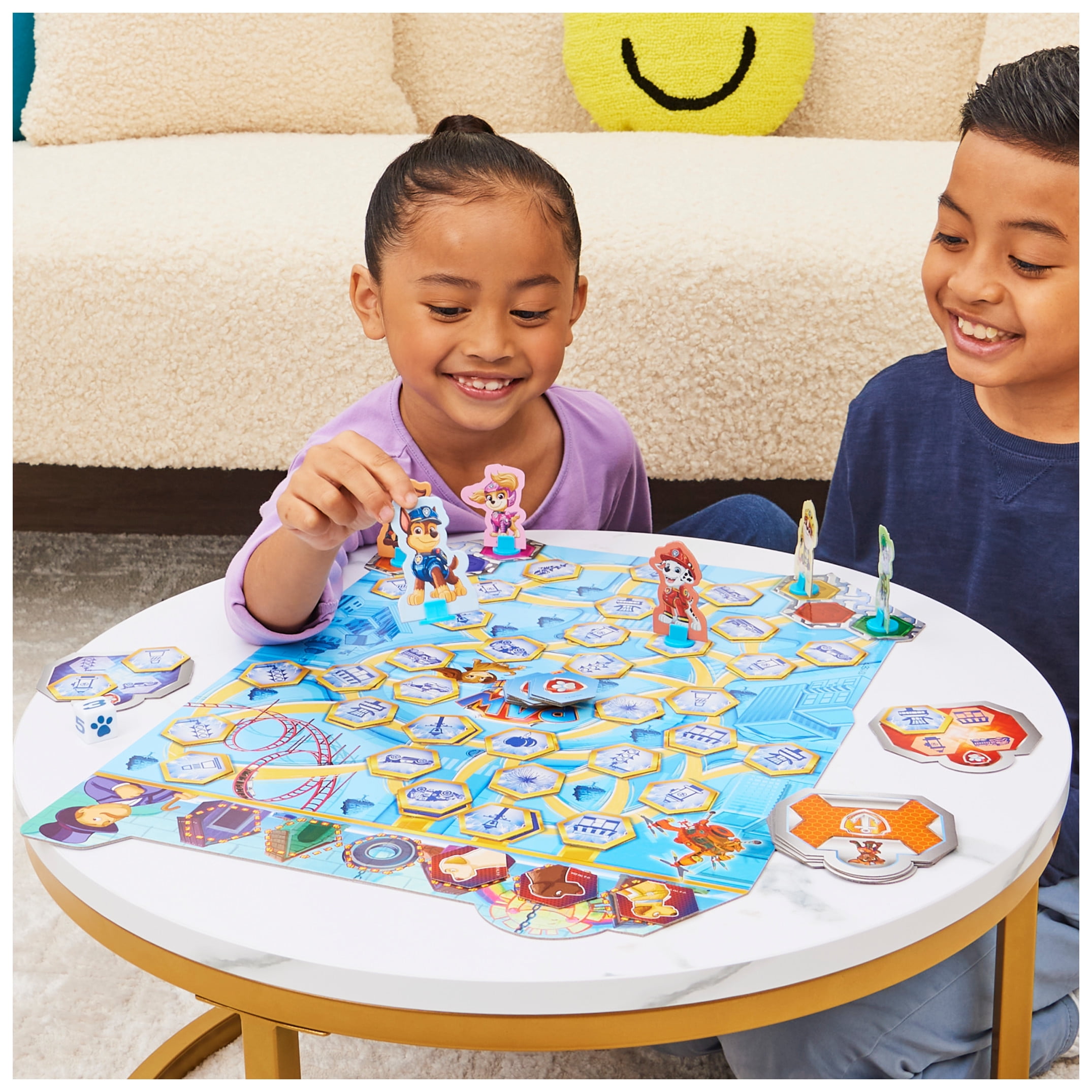 PAW Patrol The Movie, Adventure City Lookout Board Game for Preschoolers and Kids Ages 4 and up