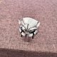 thumbnail image 1 of Anillo de palma oscura, estilo hip hop, estilo callejero, retro, con personalidad desgastada, moda, anillo de calavera con cinco garras, 1 of 5