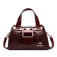 thumbnail image 2 of Bolso de diseñador de lujo para mujer, bandolera de cuero con patrón de cocodrilo, informal, 2023, 2 of 7