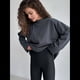 thumbnail image 4 of Camisetas de Larga con Cuello Redondo Extragrande para Mujer, Blusas Básicas de Otoño, Ropa Informal de Entrenamiento Y2K. Gris M, 4 of 8