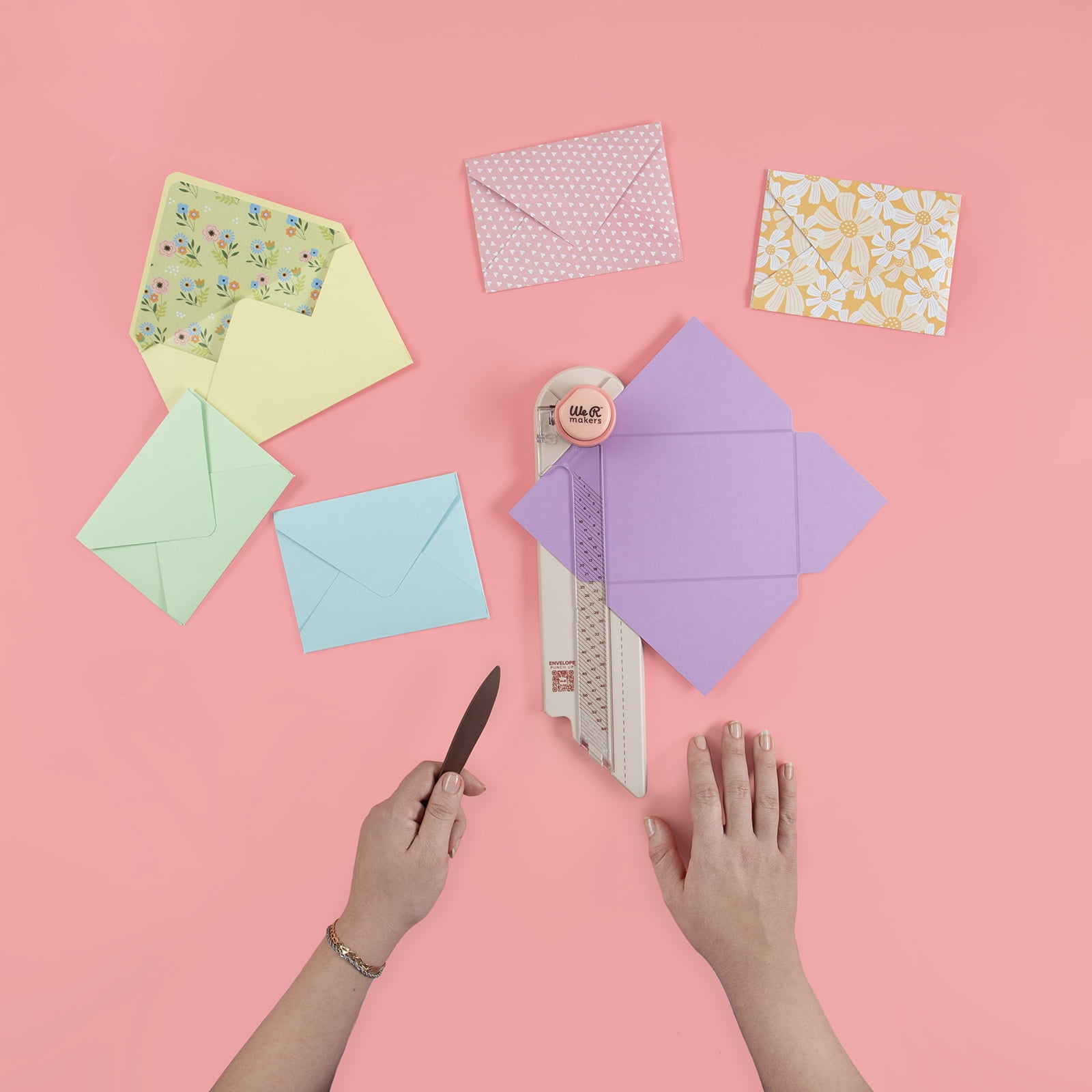 We R Memory Keepers Envelope Punch Board 14.25" x 4" x 2" with Scoring Guide and Corner Punch